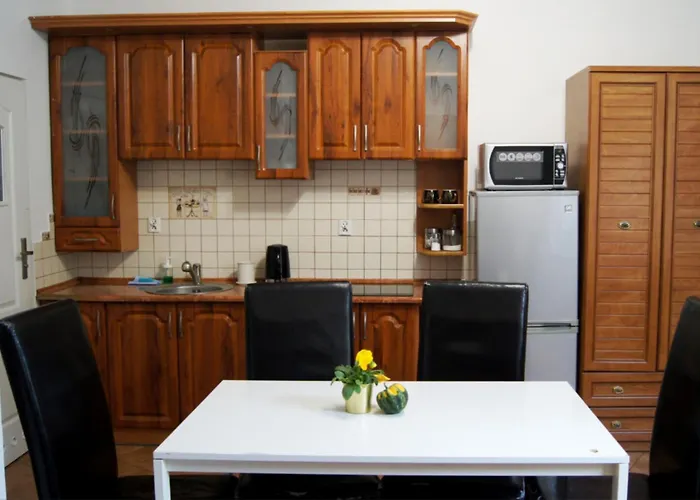 Cozy Old Town 아파트 *