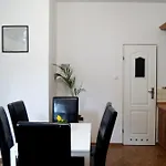 Cozy Old Town Apartmán