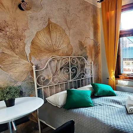 Cozy Old Town Apartamento Cracovia